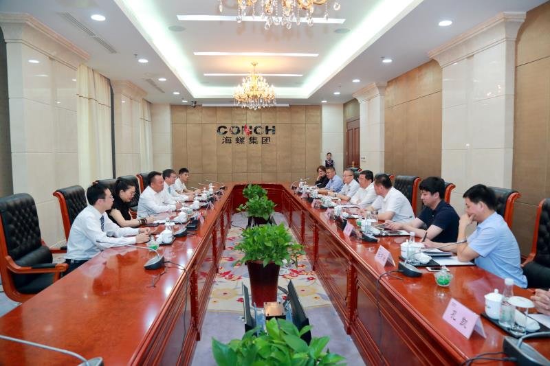 热烈欢迎德国SEW爱游戏网官网入口_爱游戏（中国）中国区董事总经理张胜利先生 受邀访问芜湖